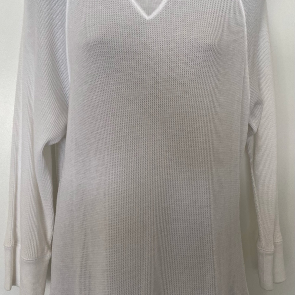 BABANA REPUBLIC WHITE LONG SLEEVED TUNIC LENGTH TOP